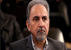 خاطره نجفی از مگس پراندن مأموران یک کلانتری