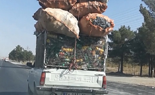 حمل خطرناک بار بر روی وانت + فیلم