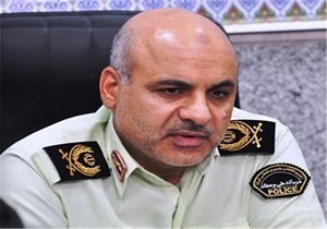 تجدید بیعت پلیس قم با امام راحل و مقام معظم رهبری‌