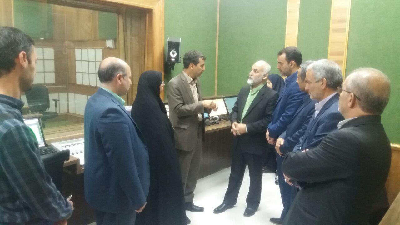امیدواریم پخش رادیوزیارت را به استاندارد‌های یک رادیوی ملی برسانیم