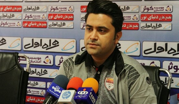 غیبت پورموسوی در نشست خبری