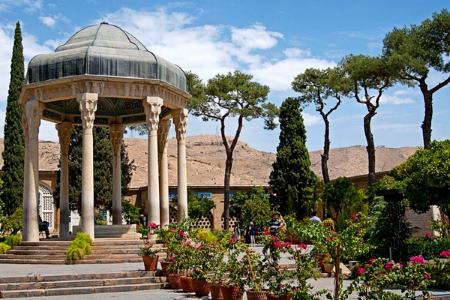 بررسی بعد دیگری از هنرمندی خواجه حافظ شیرازی + فیلم