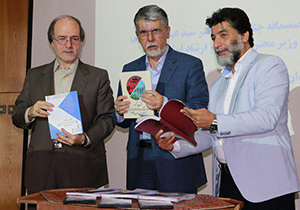 رونمایی از پنج جلد کتابچه تبیین عملکرد فرهنگ و ارشاد اسلامی فارس