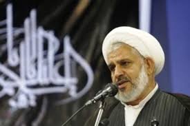 قراردادن سپاه در لیست تروریستی غلط روی غلط است