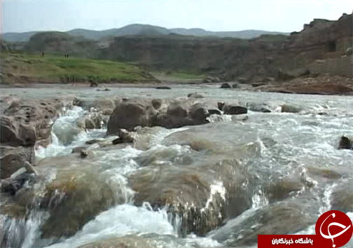 آبشار افرینه، آبشار شگفت انگیز در شهرستان خرم آباد/ آبشاری در مرز بین استان&zwnj;های لرستان و خوزستان + تصاویر