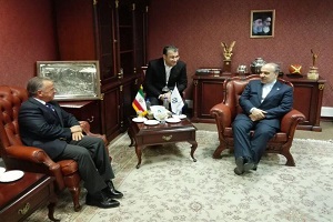 دیدار وزیر ورزش و جوانان با رئیس فدراسیون جهانی بدنسازی و پرورش اندام