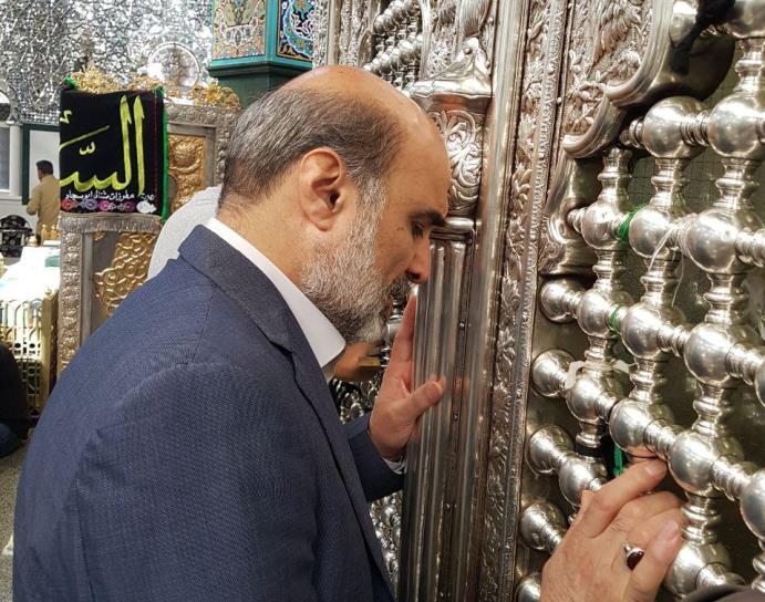 رئيس رسانه ملی حرم حضرت زينب (س) را زیارت کرد