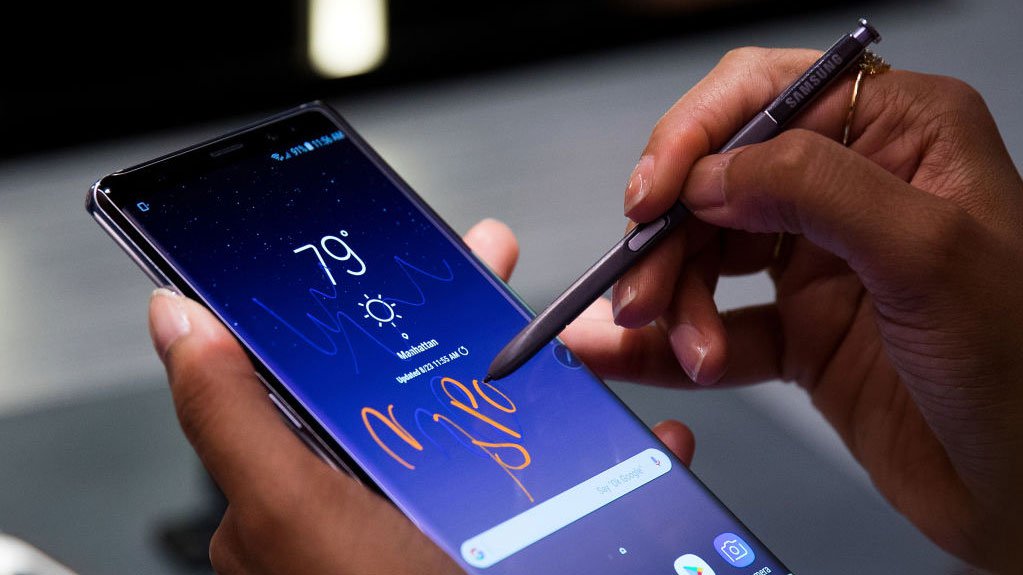 خرید 	Samsung Galaxy Note8 چقدر آب می خورد؟