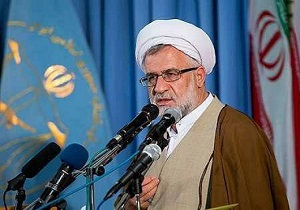 هیچ فردی حق اظهارنظر درباره نیروهای نظامی ایران را ندارد