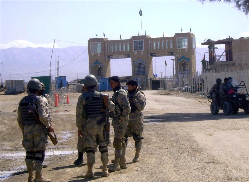انفجار در مرز افغانستان و پاکستان 5 کشته و زخمی بر جا گذاشت