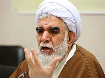 مهم ترین هدف مجمع تقریب مذاهب حل مشکلات جهان اسلام است.