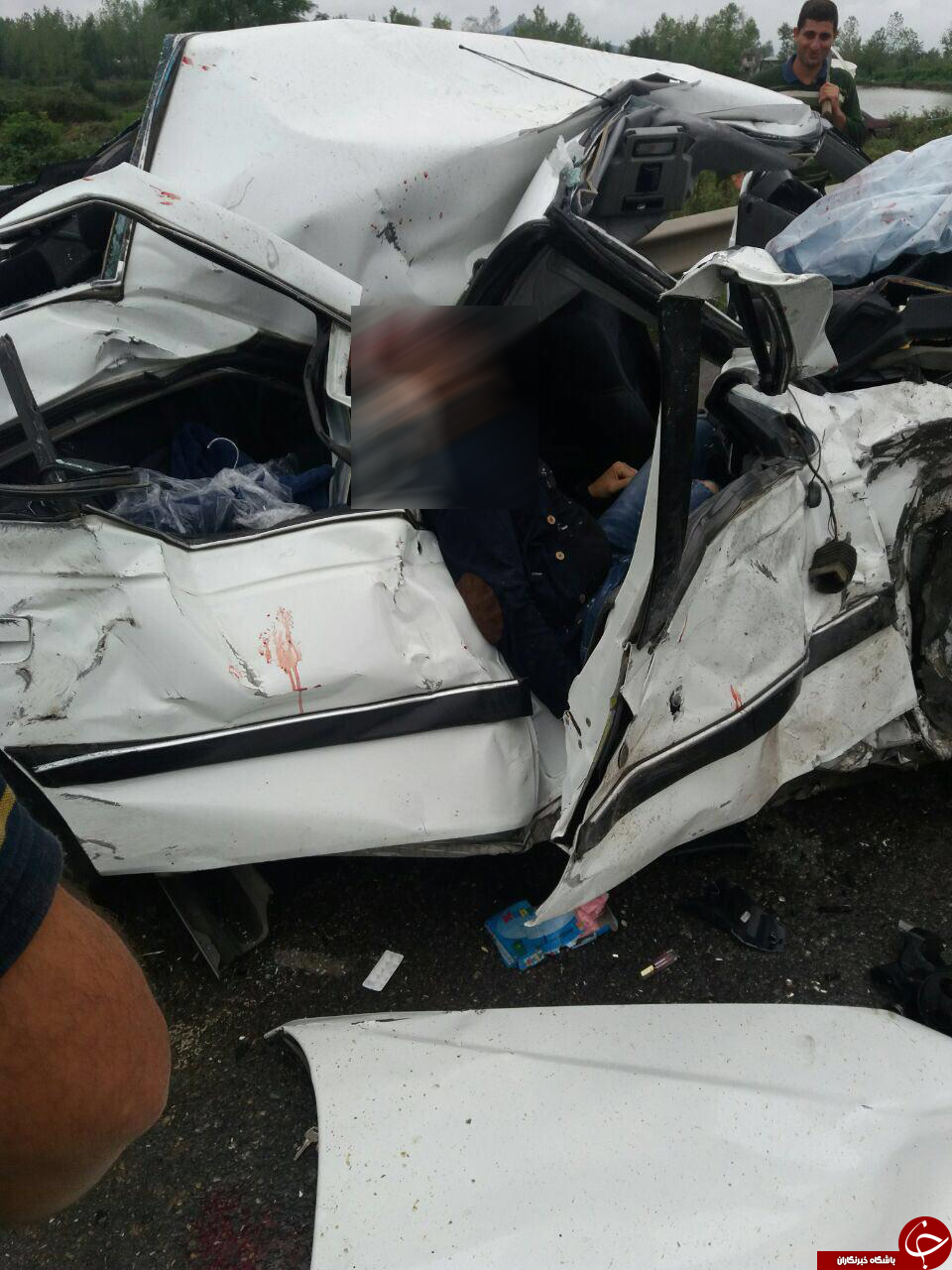 تصادف مرگبار پراید با پژو در جاده لاکان + تصاویر