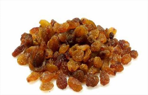 از شانه چوبی استفاده کنید/ مویی صاف با نمک/ با این ۸ ماده غذایی مو&zwnj;های خود را صاف کنید/کشمش بخورید مویی سالم داشته باشید