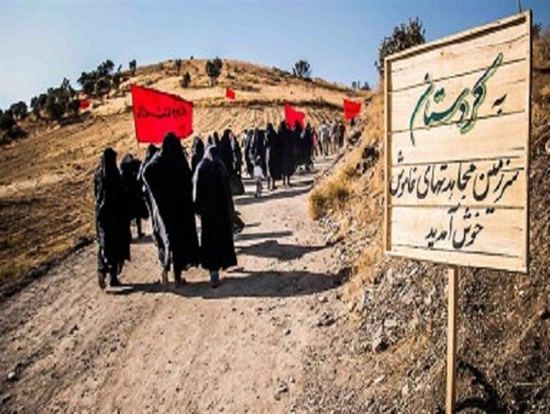 بازدید دانش آموزان سردرودی از مناطق عملیاتی غرب