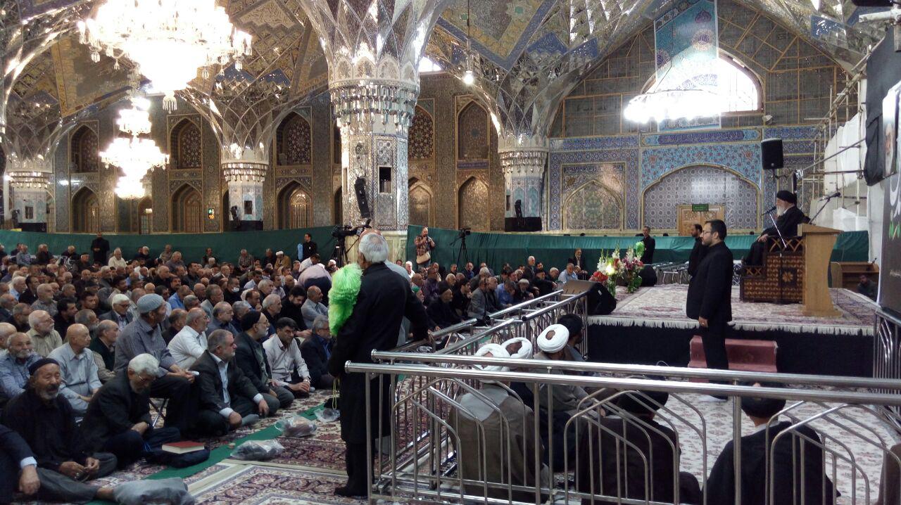امام سجاد (ع) پیام انقلاب عاشورا را به جهانیان رساند
