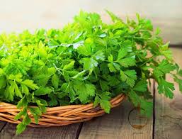 این سبزی یک داروی همه کاره طبیعی است