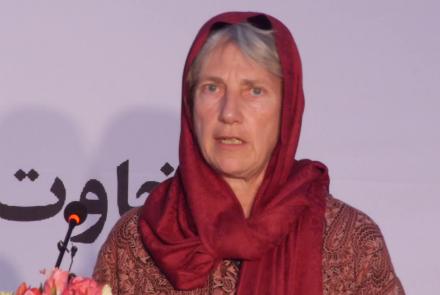 مونیکا زرنیلی: صلیب سرخ کمک&lrm;هایش را به افغانستان ادامه می&lrm;دهد&lrm;&rlm;