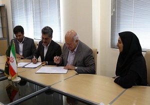 عقد تفاهم بین شرکت توزیع نیروی برق استان یزد و شرکت پیشگامان کویر