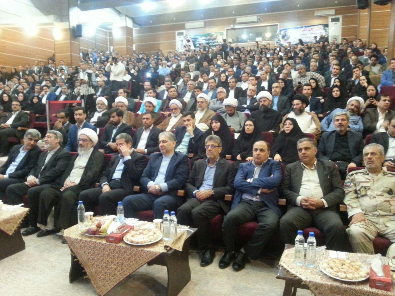 آئین تودیع و معارفه استاندار بوشهر برگزار شد