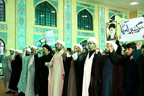 تجمع طلاب و اساتید حوزه&zwnj;های علمیه سیستان و بلوچستان علیه سخنان ترامپ