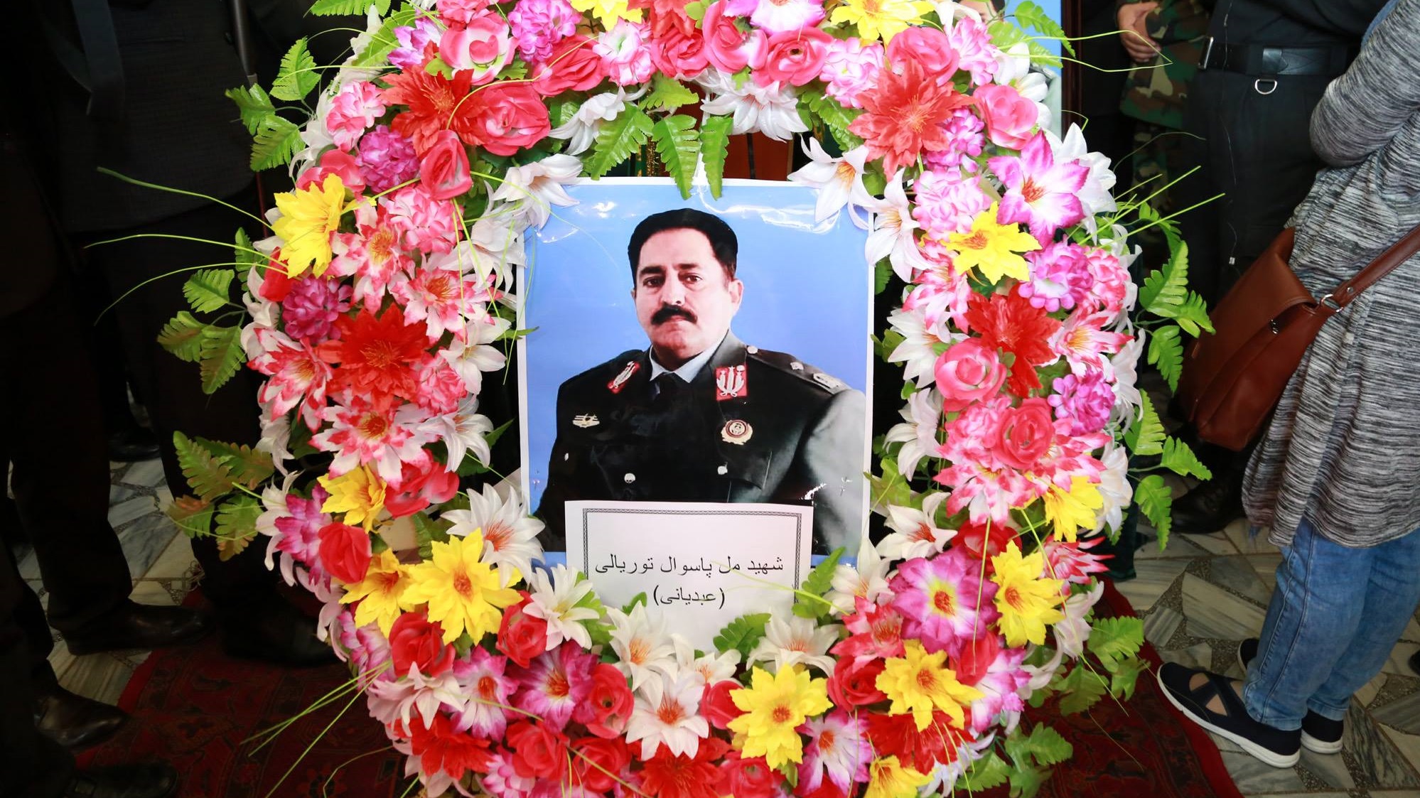 گزارش تصویری: حضور &laquo;اشرف غنی&raquo; و مقامات عالیرتبه افغانستان در تشییع جنازه فرمانده پلیس پکتیا
