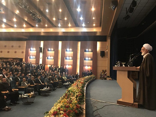 پاسخ قاطع رئیس جمهور در حمایت از سپاه نشانه اتحاد زیر سایه ولایت است