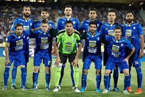 مهاجم استقلال مشتری ندارد