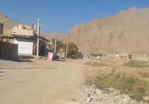 خیابانی که محل نخاله‌های ساختمانی شده است + فیلم