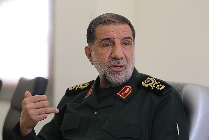 در دشمنی با دشمنان اسلام با هیچکس رودربایستی نداریم