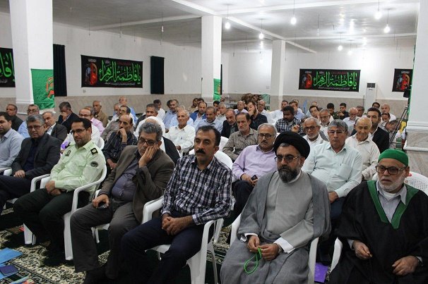 همایش سنگرسازان بی&zwnj;سنگر در دیر برگزار شد