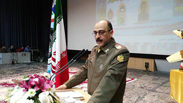 انتقال فرهنگ ایثار و شهادت جوانان ما را آگاه می کند