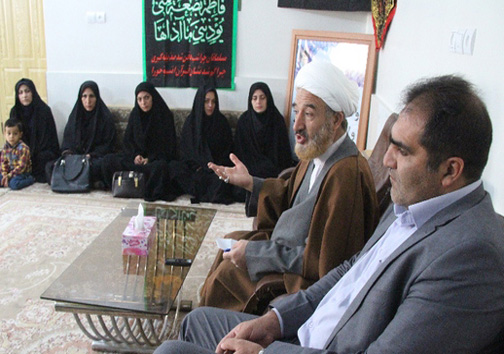دیدار جامعه ورزشی کوهدشت با امام جمعه و نماینده شهرستان + تصاویر