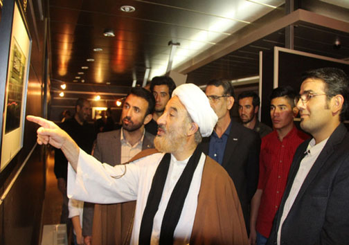 برپایی نمایشگاه عکس &laquo;فریاد تاریخ&raquo; در کوهدشت + تصاویر