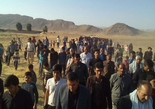 برگزاری همایش پیاده&zwnj;روی خانوادگی در روستای &laquo;توه&lrm;خشکه&raquo; + تصاویر