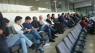 حضور دستیار کی روش در ورزشگاه آزادی