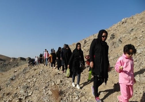 برگزاری مراسم کوهپیمایی خانوادگی در الیگودرز +تصاویر برگزاری مراسم کوهپیمایی خانوادگی در الیگودرز +تصاویر