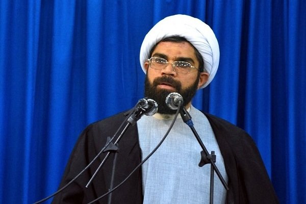 انحراف از مسیر خداوند باعث نابودی یک ملت می&zwnj;شود