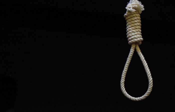 سالانه حدود 3 هزار زن در افغانستان اقدام به خودکشی می کنند