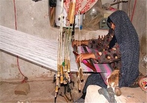 رونق کارگاه هایی حوله بافی در شهرستان بیرجند
