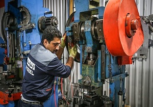 بررسی موانع تولید 470واحد تولیدی استان سمنان