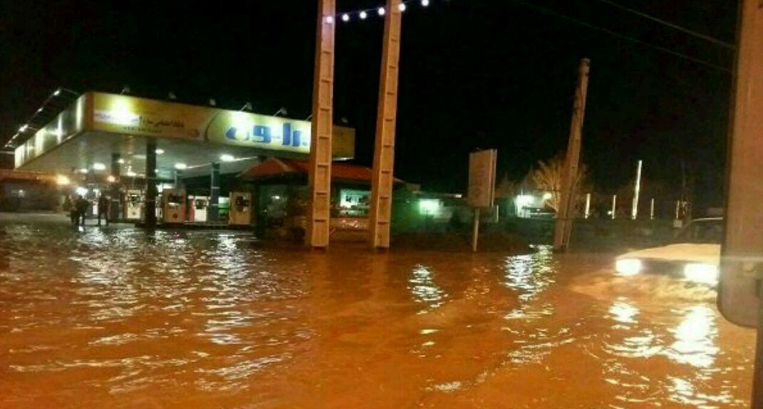 یک کشته در سیل مشگین&zwnj;شهر /  قطع شدن برق بخش اعظمی از شهر