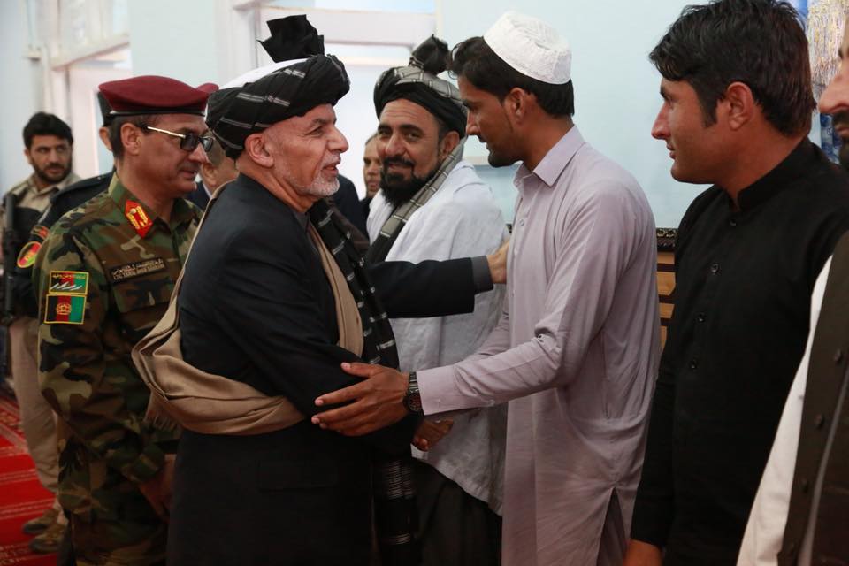 گزارش تصویری از دیدار &laquo;اشرف غنی&raquo; با خانواده های قربانیان حمله پکتیا