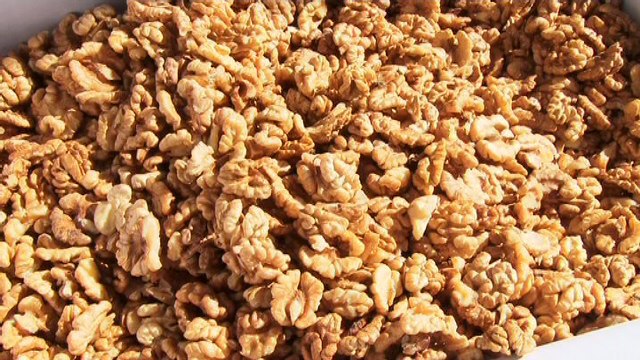 کشف 2 محموله گردوی قاچاق در شهرستان مراغه
