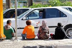 کسانی که دوست دارند رویاهایشان پشت چراغ قرمز سبز شود + فیلم