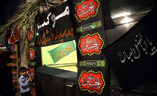 عشق و ارادت جوانان به امام حسین(ع) مثال زدنی است