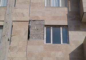 نمای تخریب شده ساختمان‌های مسکن مهر در شهرک نیایش + فیلم