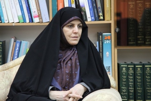 تذکر به جای دستیار رئیس جمهور در امور حقوق شهروندی به عزادان حسینی ( ع)+ عکس