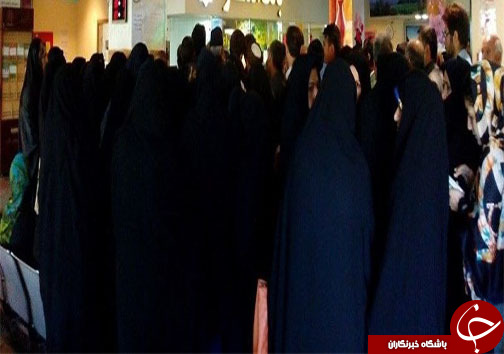 کمبود پزشک متخصص در لرستان/صف&zwnj;های طولانی انتظار بیماران در مطب&zwnj;ها وبیمارستان&zwnj;های لرستان+(تصاویر)