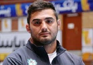 درخشش کشتی‌گیر سنندجی در رقابت‌های داخل سالن آسیا