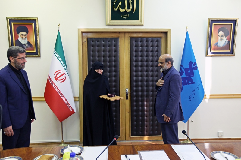 قدردانی رئیس رسانه ملی از زحمات معاون سابق صدا